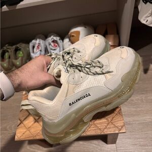 Triple S Balenciaga Running Shoes